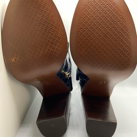 NIB and Dust Bag Tory Burch Hyde 100mm Bootie - Sz. 9M U.S. Navy Blue. AMAZING! - Picture 6 of 16